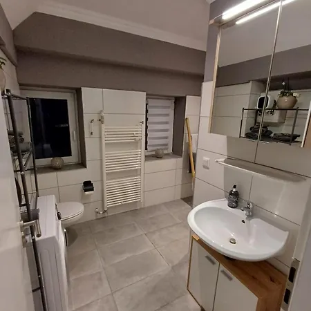City 7 Apartment *