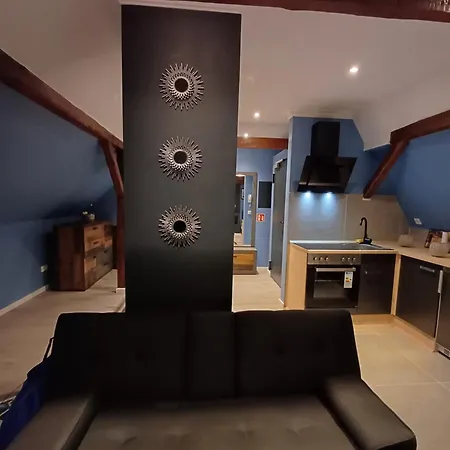 City 7 Apartment