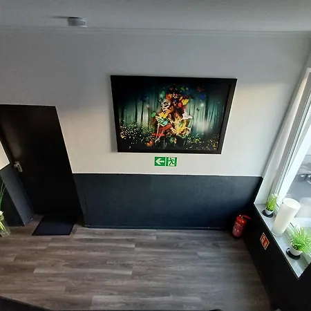 City 7 Apartment *